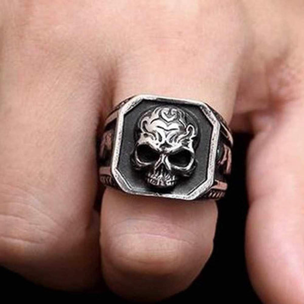 Antique Style Gothic Skull Eagle Biker Ring