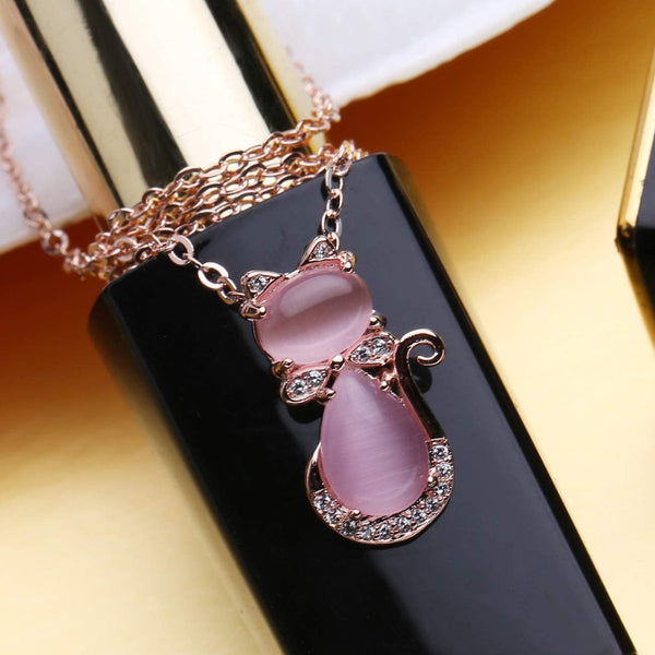 Lovely 18K Gold Plated  Cat Design Pendant Chain Necklace