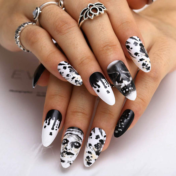 24PCS Gothic Skull Press On Nails