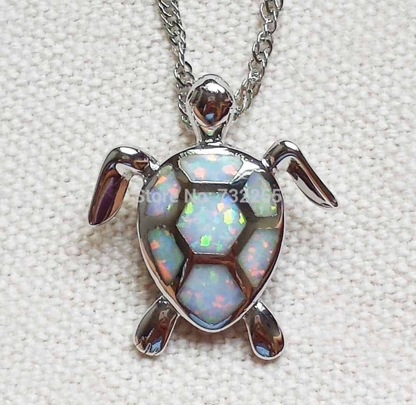 Sea Turtle Design Pendant Necklace