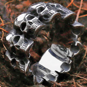 Gothic Skull Heads Ring