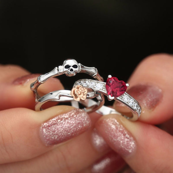 CRYSTAL RED HEART FLOWER SKULL RING