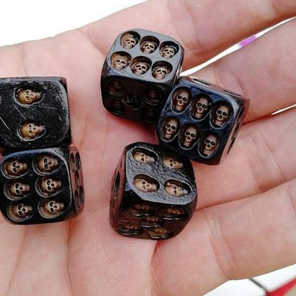 Hand Carved Set of 5 Pcs Black Skull Novelty Dice